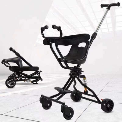 Xe đẩy em bé gấp nhẹ 4 bánh– siêu gọn, tiện mang theo, an toàn cho bé từ 6 tháng tuổi