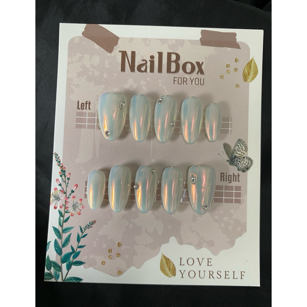 Nailbox Sơn trơn tráng gương mã L17