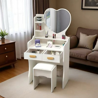 Bàn trang điểm mini tặng kèm ghế