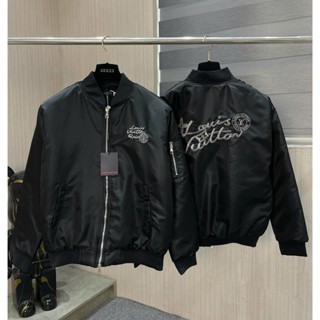  Áo Khoác Gió Nam Nữ Eo Vì Logo In Nhiệt Tay Phối Khóa Chất Liêu Gió 2 Lớp Form Dáng Boy Phố Hottrend 2025 