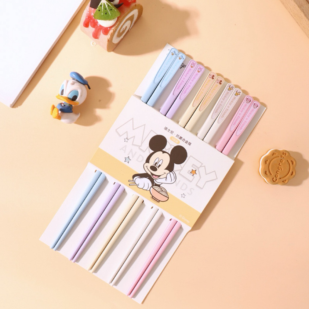 Đũa Nhựa Cao Cấp Set 5 Đôi Hoạt Hình Disney Đủ Màu - Set Bộ Đũa Mickey, Minnie, Daisy, Donald, Pluto