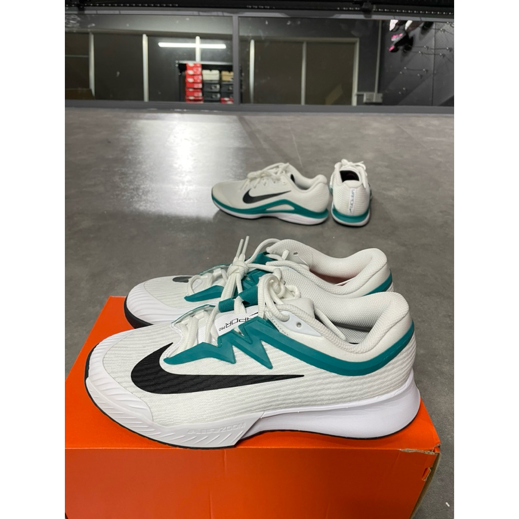 Nike Vapor 3 Pickleball / Tennis. Size 41