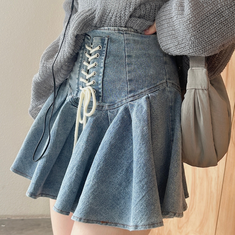 Chân váy jean ngắn xếp li nữ HIOE - 3447 - Jemcloset