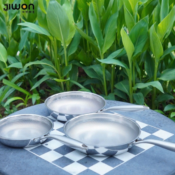 Chảo nông lòng đúc inox 304 nguyên khối 5 lớp– JIWON