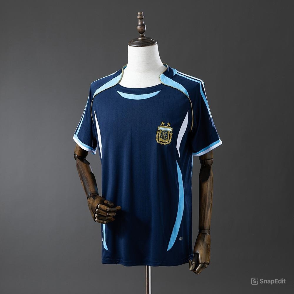 Áo Bóng Đá Retro Tuyển Argentina 2006 - Sân Khách bản cao cấp vải Cotton Polyester