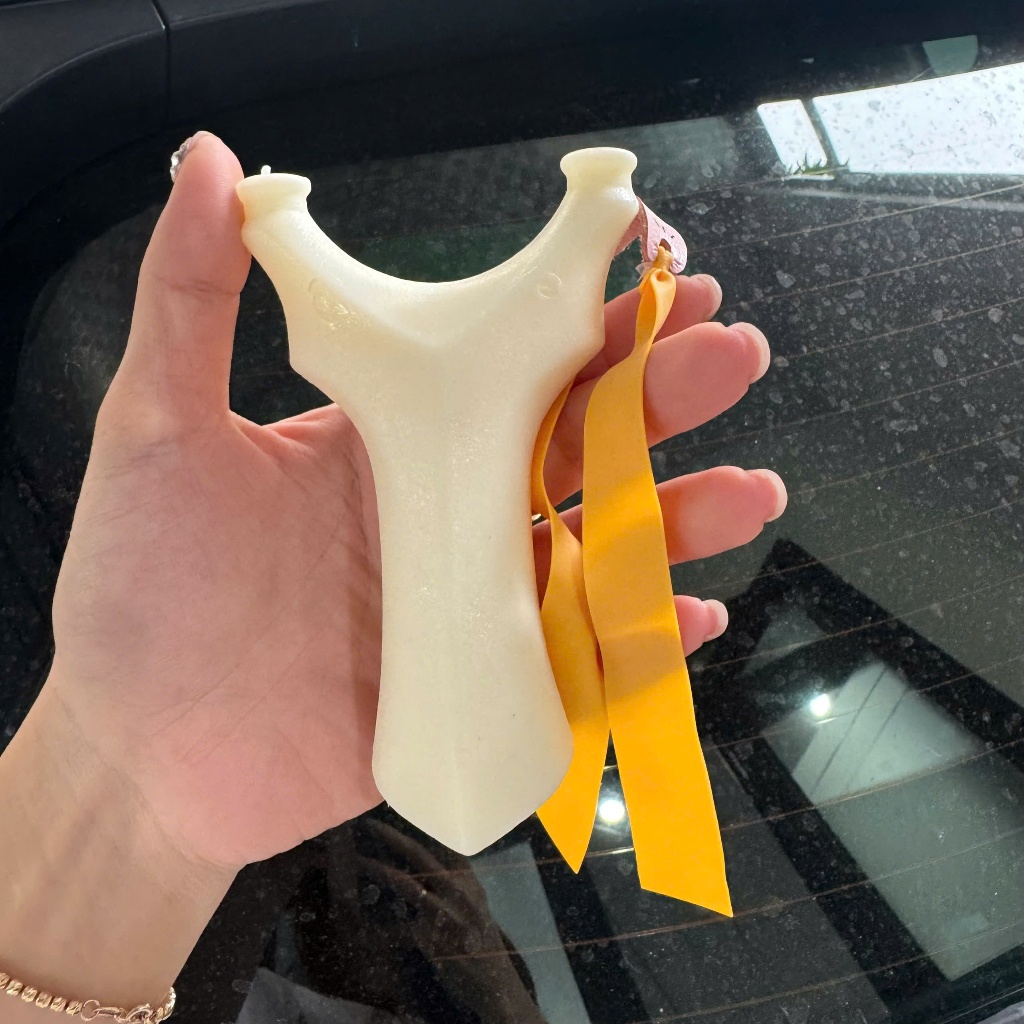 Ná nhựa cong ABS +1 dây thun , ná nhựa bền dễ sử dụng