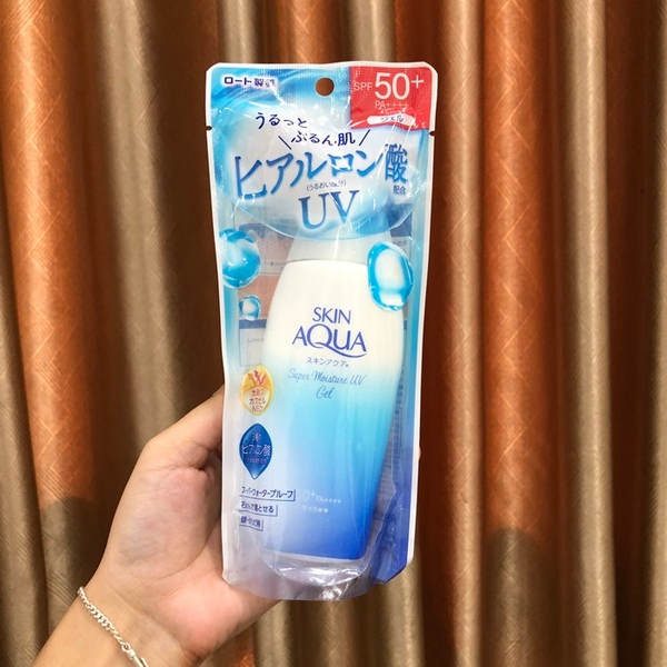 Sữa Chống Nắng Skin Aqua UV Super Moisture Gel SPF 50+ PA ++++ 110g Dưỡng Ẩm Phù Hợp Mọi Làn Da | BigBuy360 - bigbuy360.vn