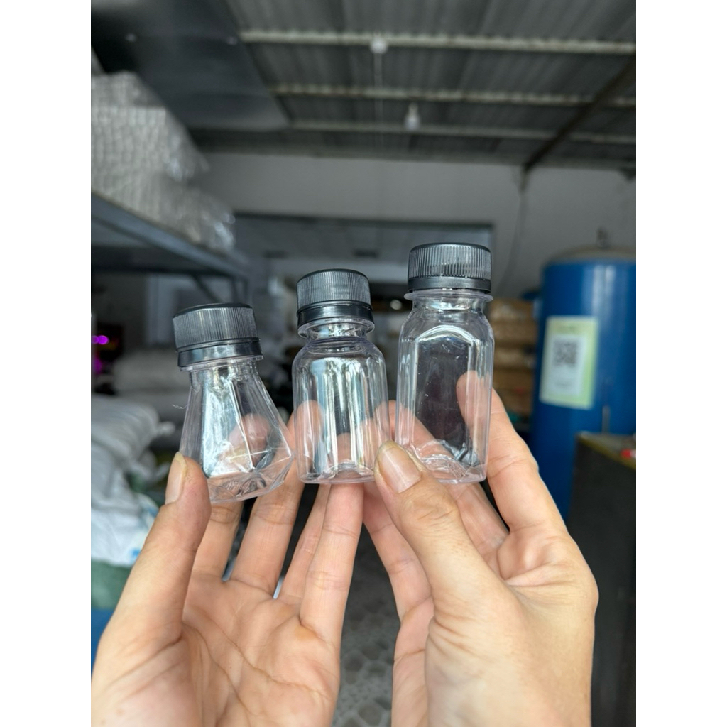 30 Chai nhựa tròn 50ml - 100ml kèm nắp