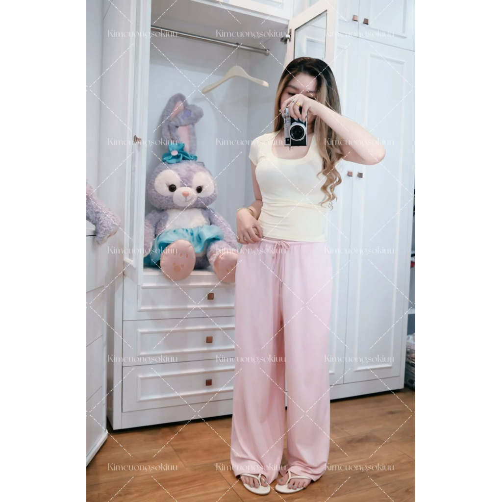 Áo Thun CỔ VUÔNG Ôm Gọn Tôn Dáng