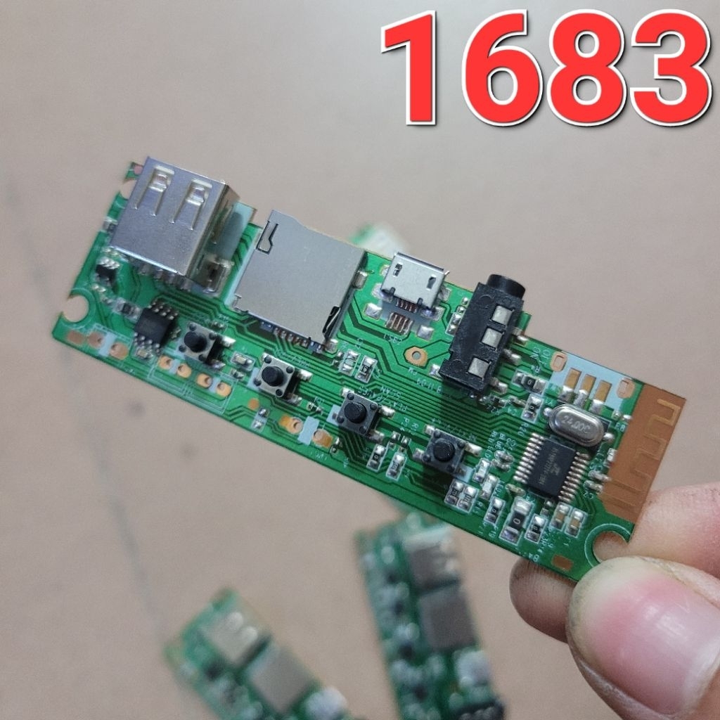 mạch loa bluetooth 3-5w  (bluetooth + radio + AUX +thẻ nhớ