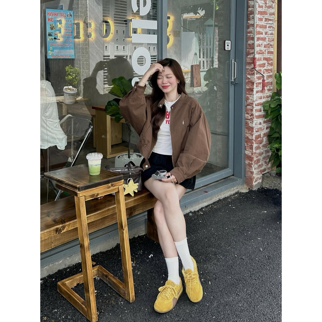 [HÀNG LOẠI 1] Áo khoác kaki dáng lửng 2 lớp thêu ngựa cổ trụ sang chảnh A2660 | BigBuy360 - bigbuy360.vn