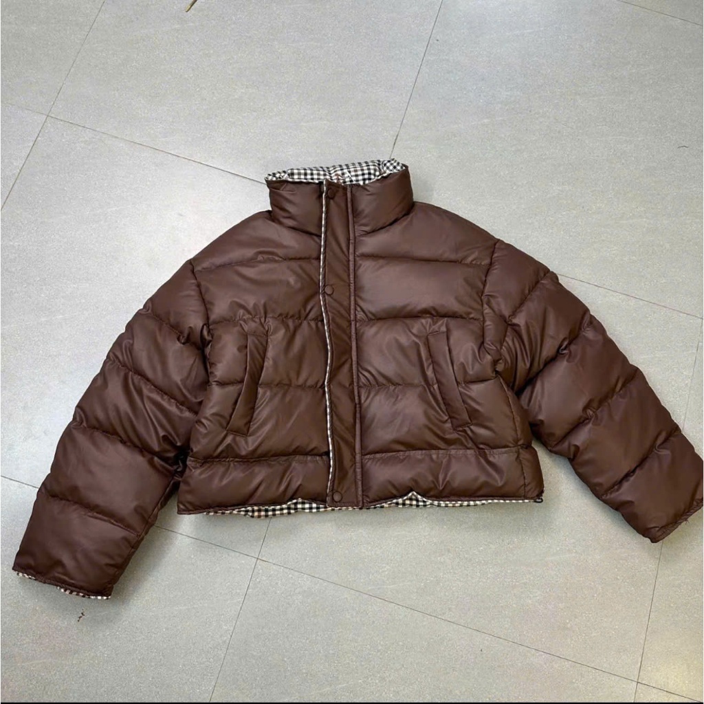 Áo Khoác Phao Da Nữ Phối Kẻ Caro Cao Cổ Cúc Bấm 2 Túi Freesize | BigBuy360 - bigbuy360.vn