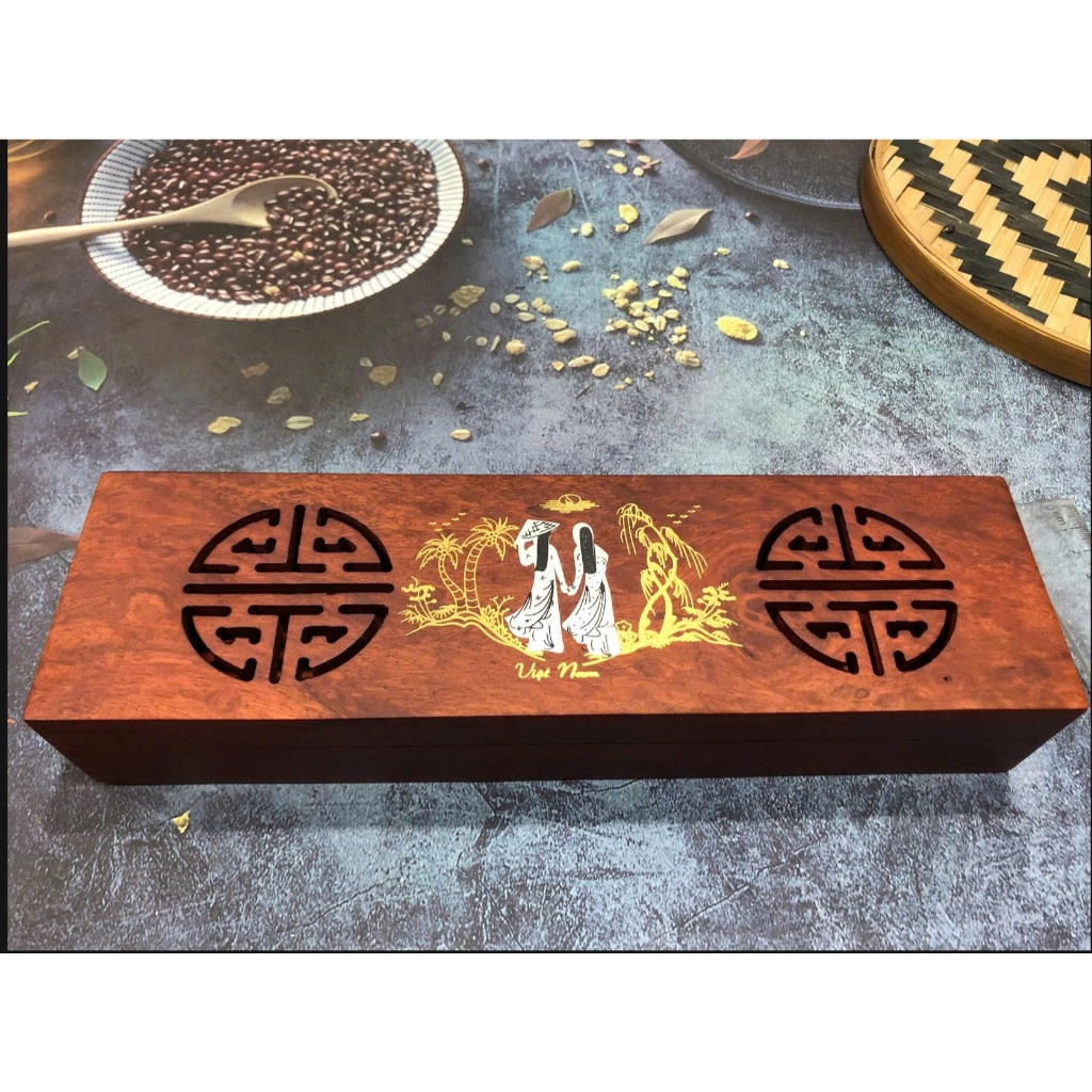 Hộp Gỗ Mỹ Nghệ Khắc Họa Tiết cô gái Việt Nam , 100% Gỗ Hương Nguyên Khối– Hộp Đựng Bút, Trang Sức, Q