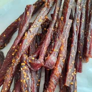 Khô bò Campuchia loại cây/ thanh túi 500gr