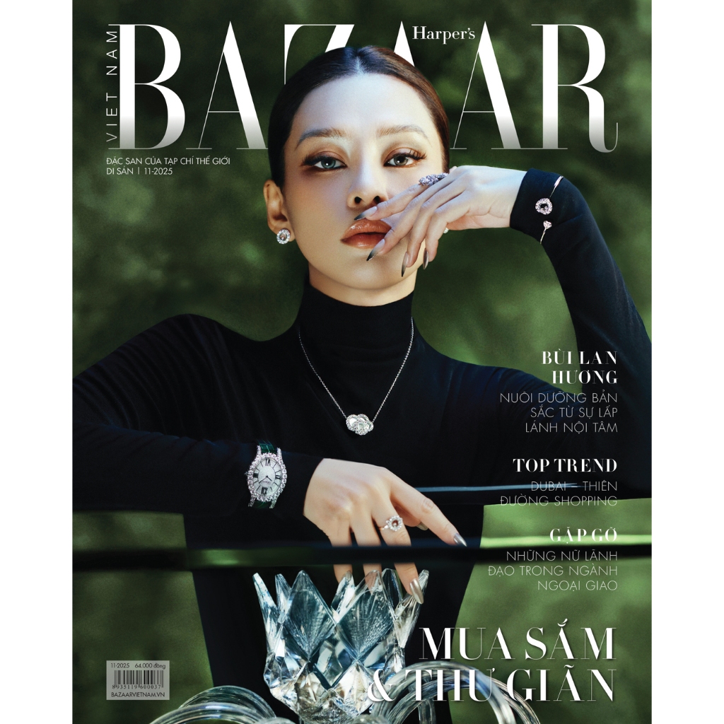 Tạp chí - Tạp chí Harper's Bazaar tháng 11/2025 - Bìa Bùi Lan Hương