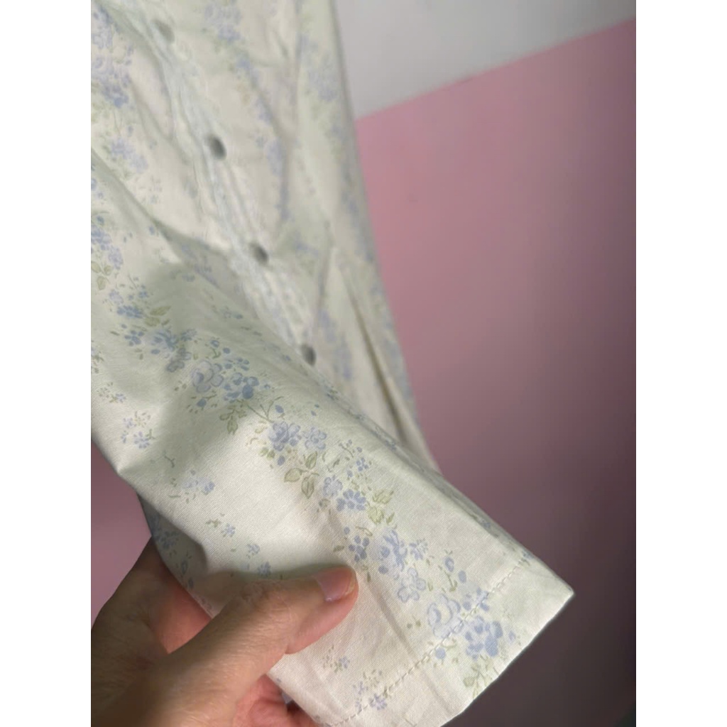 áo kiểu nữ ngắn tay bigsize, áo sơ mi cổ v size 55-90kg dành cho chị e chuppy béo mập xinh xắn ac18 | BigBuy360 - bigbuy360.vn