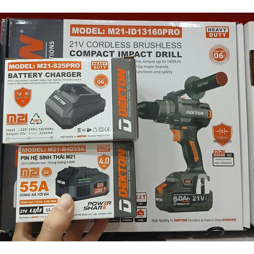Máy khoan cầm tay hoạt động bằng pin DEKTON M21-ID13160PRO (1 máy + 1 pin , 1 sạc)