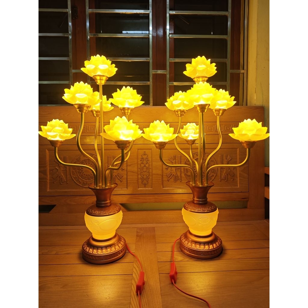 Đèn lưu ly B52 mẫu 2025