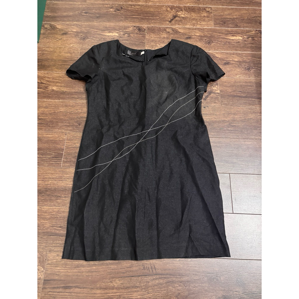 2hand. đầm body L. q21