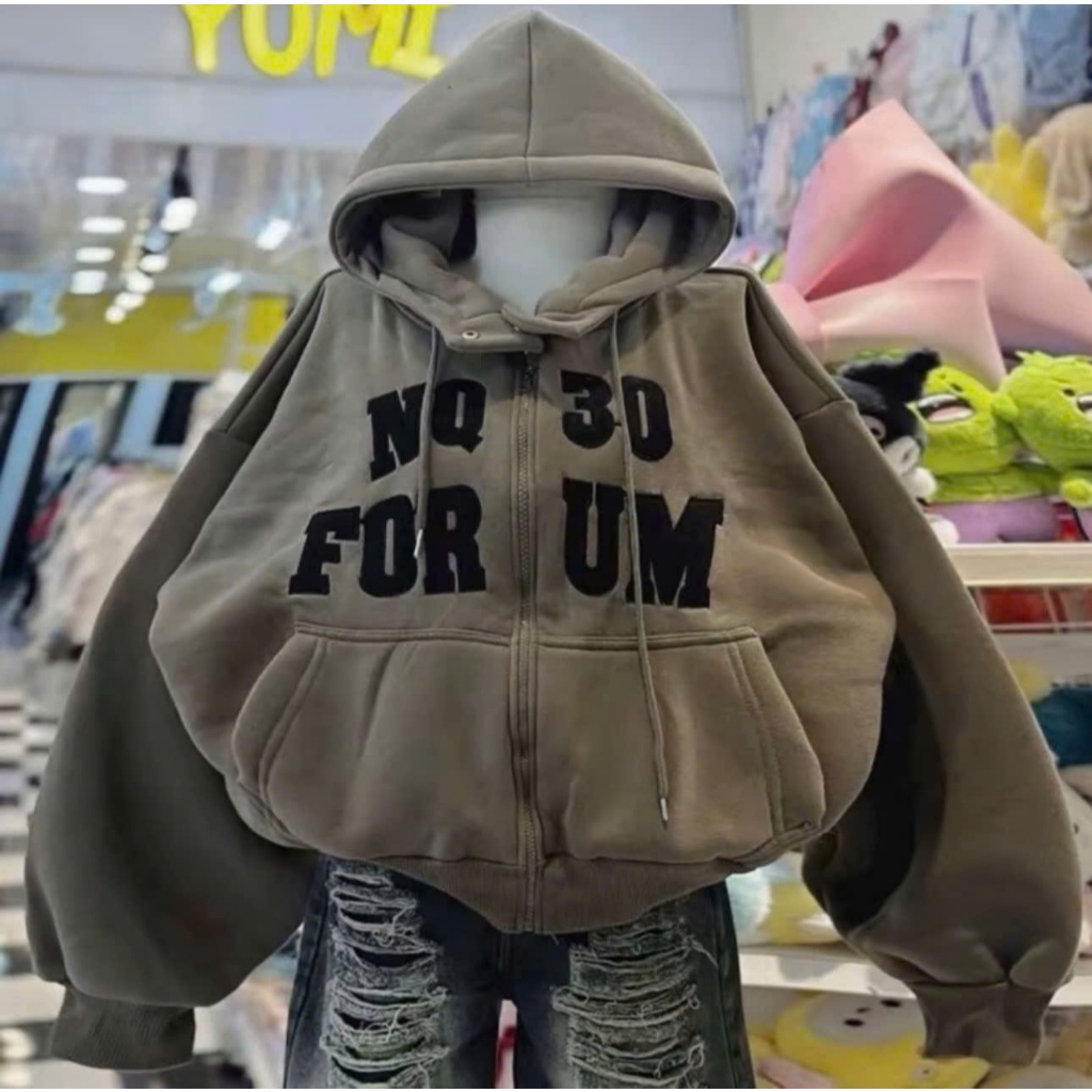 Áo khoác hoodie nữ form rộng, chất nỉ mềm mịn, có mũ cá tính, kiểu dáng basic dễ phối đồ áo khoác nỉ