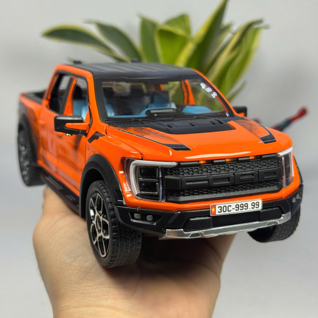 Mô hình xe bán tải Ford Raptor