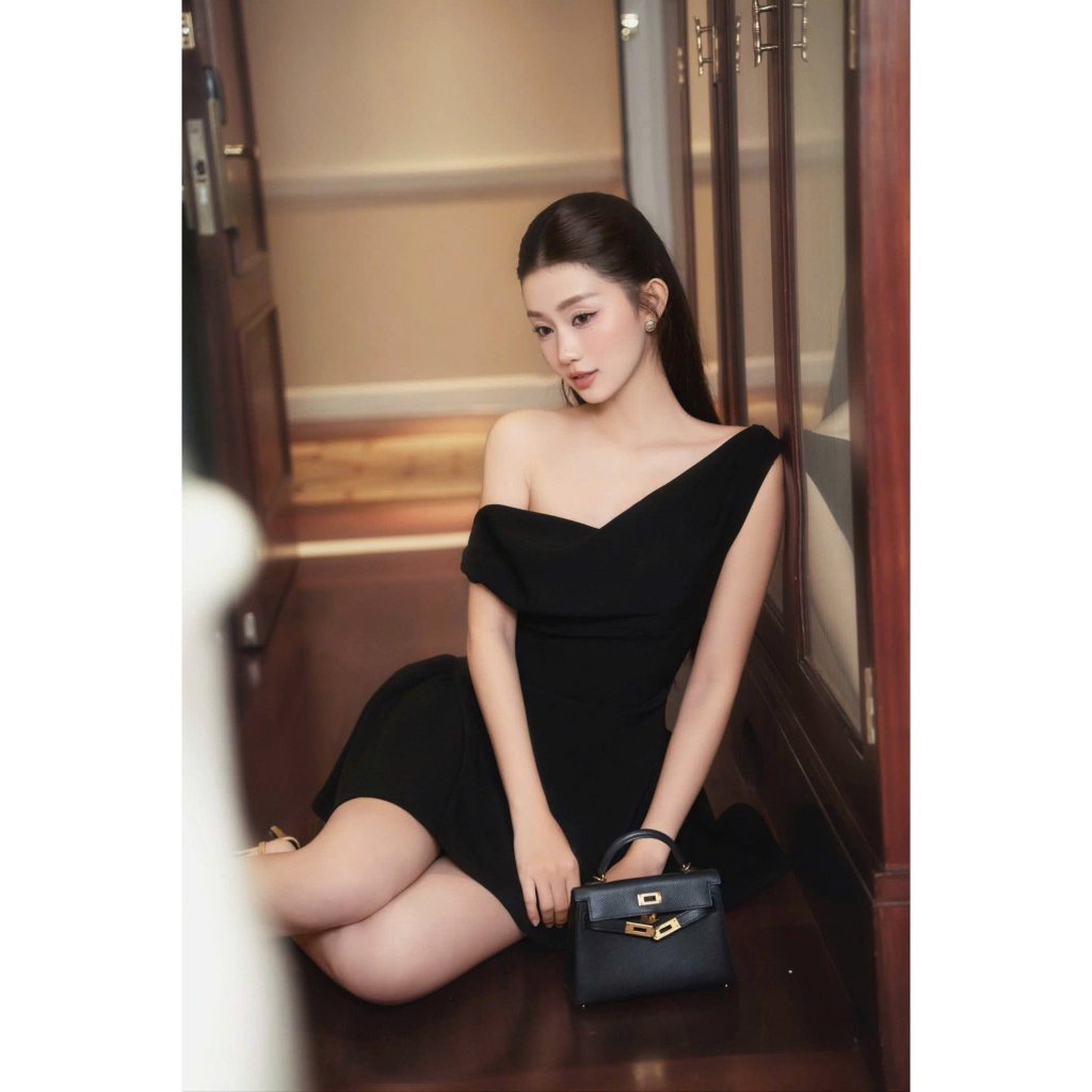 Đầm dự tiệc lệch vai dáng xòe sang trọng Vie Dress | BigBuy360 - bigbuy360.vn