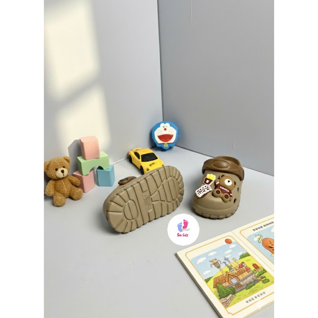 Dép sục 2 đế có quai sticker gấu Lianc siêu xinh cho bé trai và bé gái chất liệu eva siêu nhẹ mềm êm