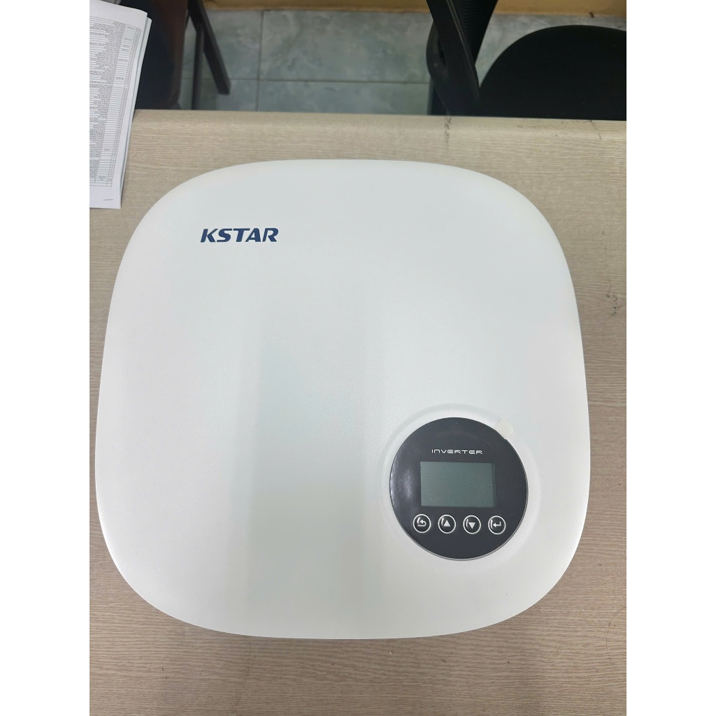 Biến tần hoà lưới bám tải Kstar 5kW Blue-G 5000D-M1 một pha hàng mới 100% bảo hành 5 năm