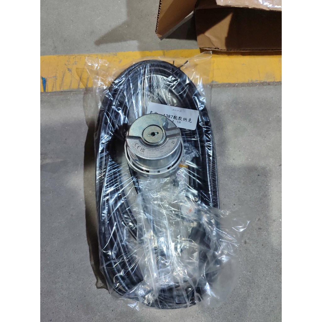 Encoder 1387 Heidenhain kèm dây dùng cho tủ nice 3000