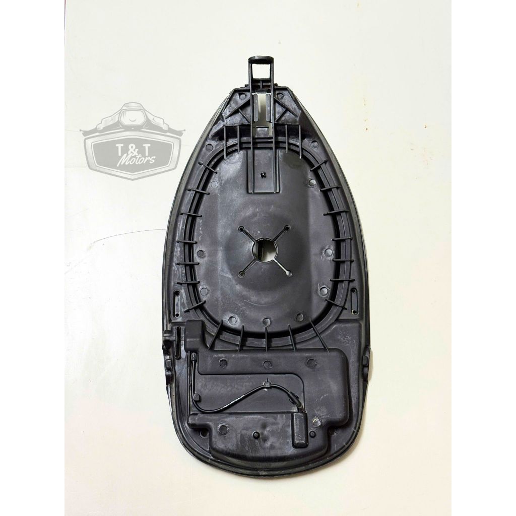 Xương yên ( Thớt yên ) Vespa Lx , S ; Mút yên Vespa Lx , S ( hàng tháo xe 90% )