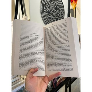 Sách - Resurrection by Leo Tolstoy | Classic Literature / Ngoại văn Kinh điển Nhập khẩu