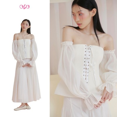 Áo corset OLV cúp ngực kèm tay bồng rời Ivory Lace Up Off Shoulder Corset Top mặc nhiều kiểu