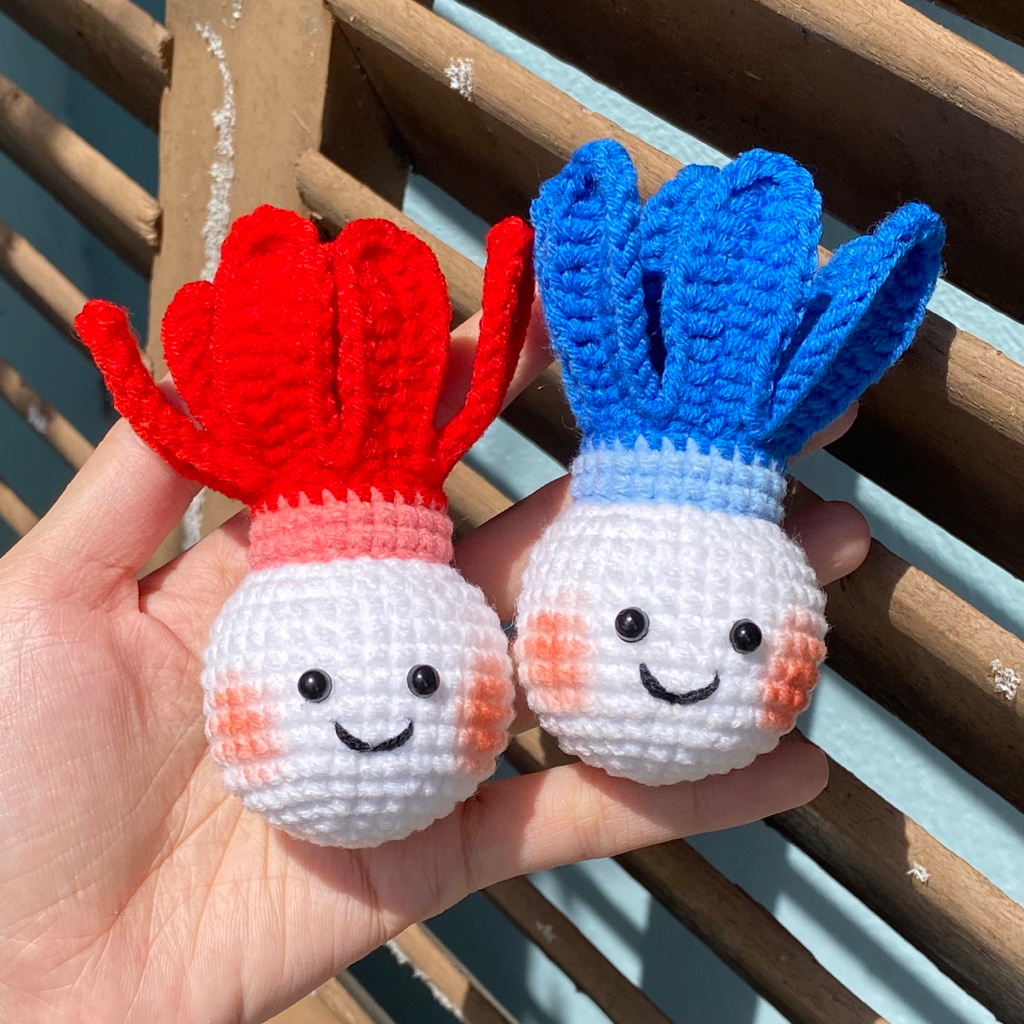 Móc khoá Trái cầu lông bằng len