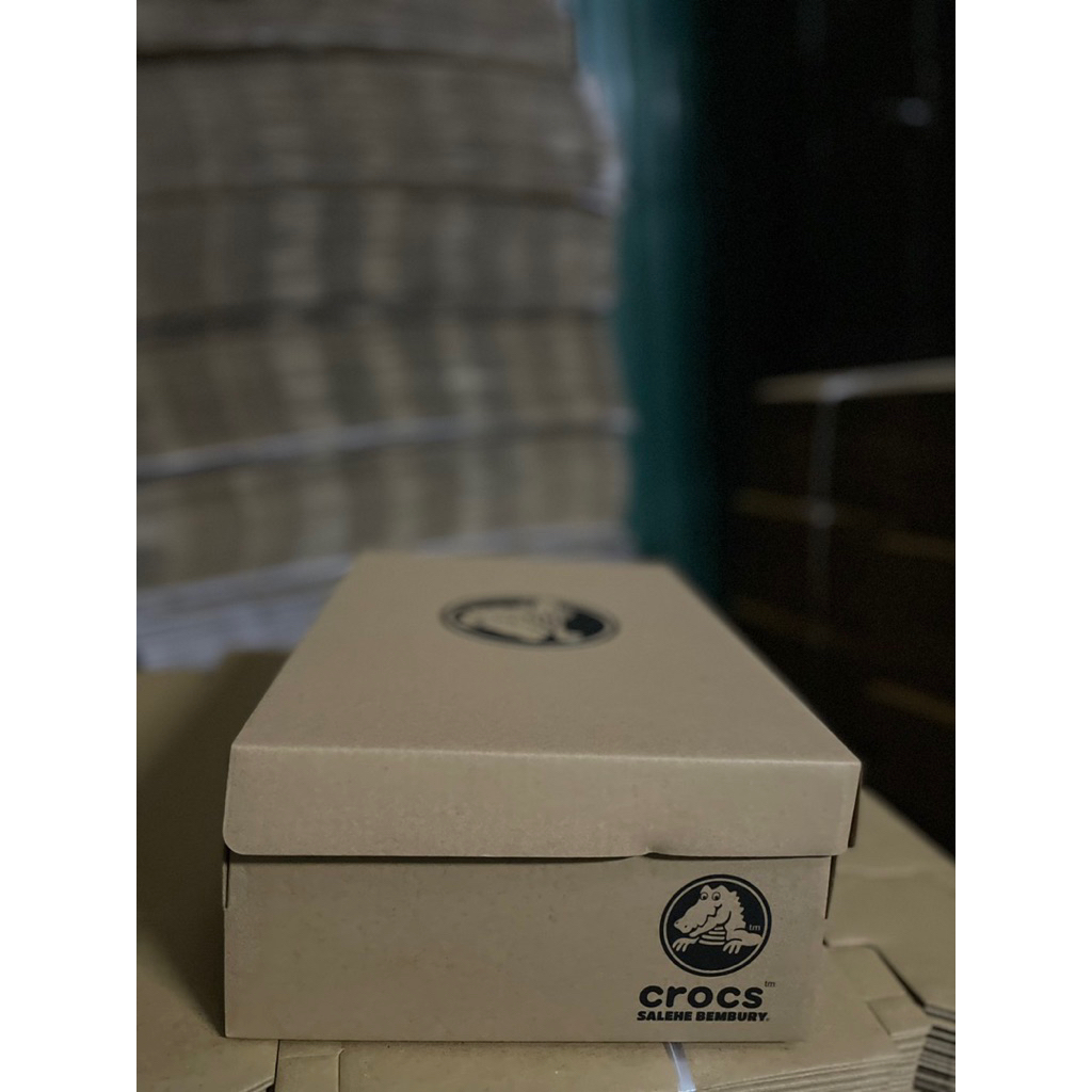 (combo 5 hộp ) croos nâu kích thước 32x22x12