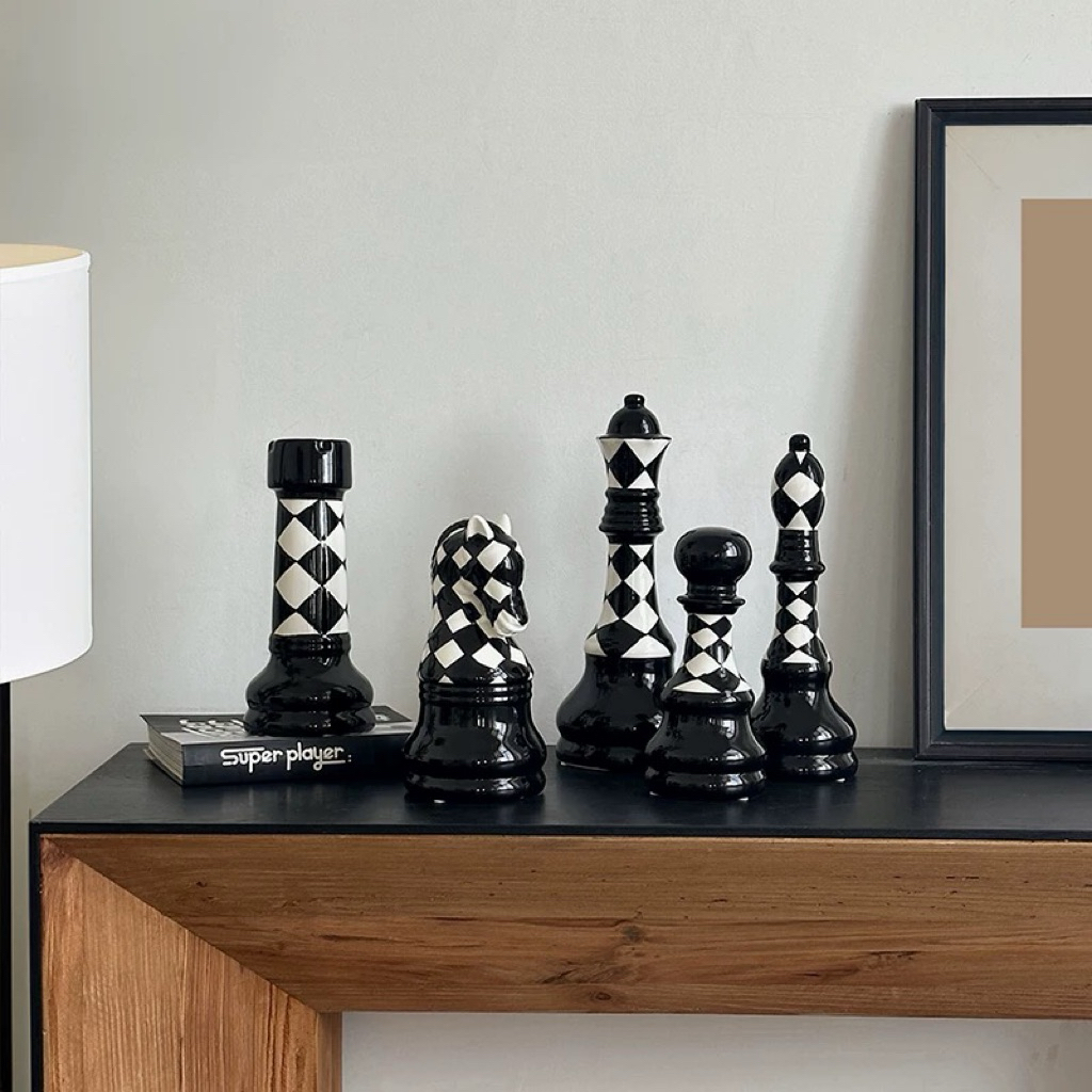 Bộ tượng ROOK trang trí nhập khẩu cao cấp / ROOK Chess Decor Set
