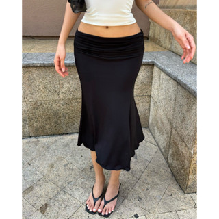   san S  VBS MIRA SKIRT - Chân váy midi nữ chân váy lửng đuôi cá cạp trễ vải thun dày dặn tôn dáng 