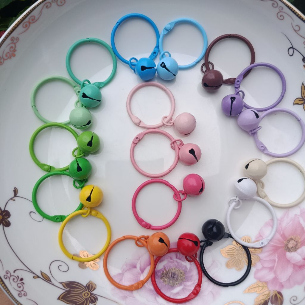 (Sỉ 100c) KHOEN TRÒN KÈM CHUÔNG