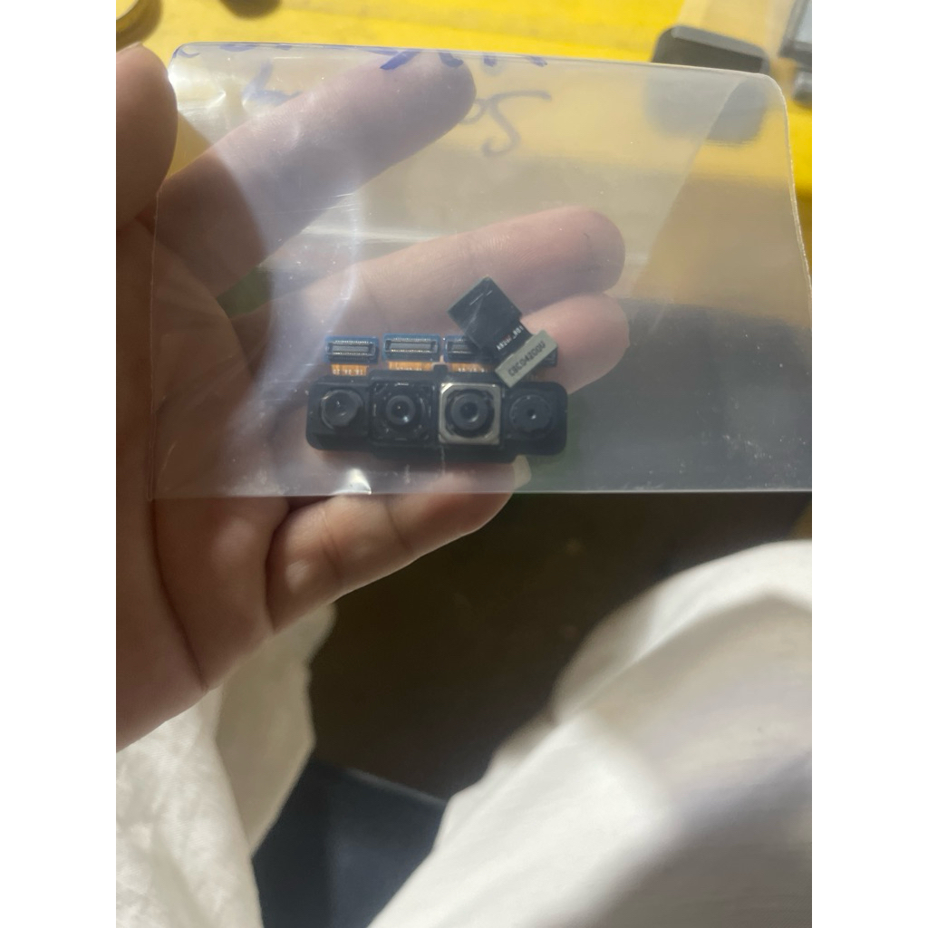 camera trước và sau của samsung A9 2018