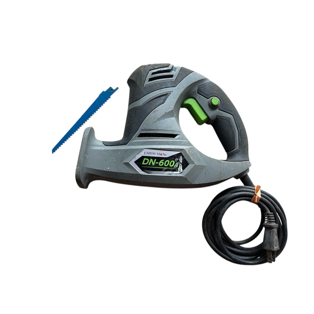 máy cưa kiếm Earth Man hàng bãi xài điện 100 volt