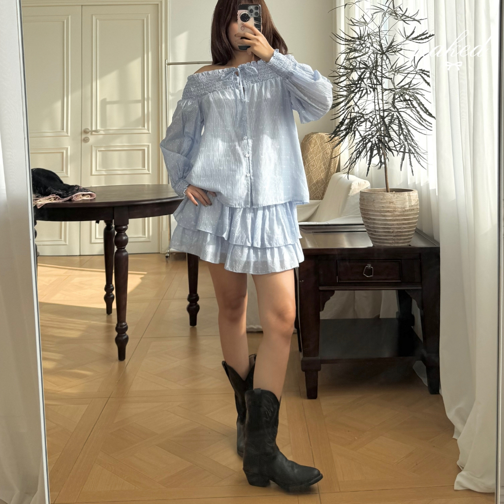 Set áo trễ vai nữ và chân váy xoè NAKEDbyV phối bo chun hoạ tiết nơ chìm YUKARI SET | BigBuy360 - bigbuy360.vn