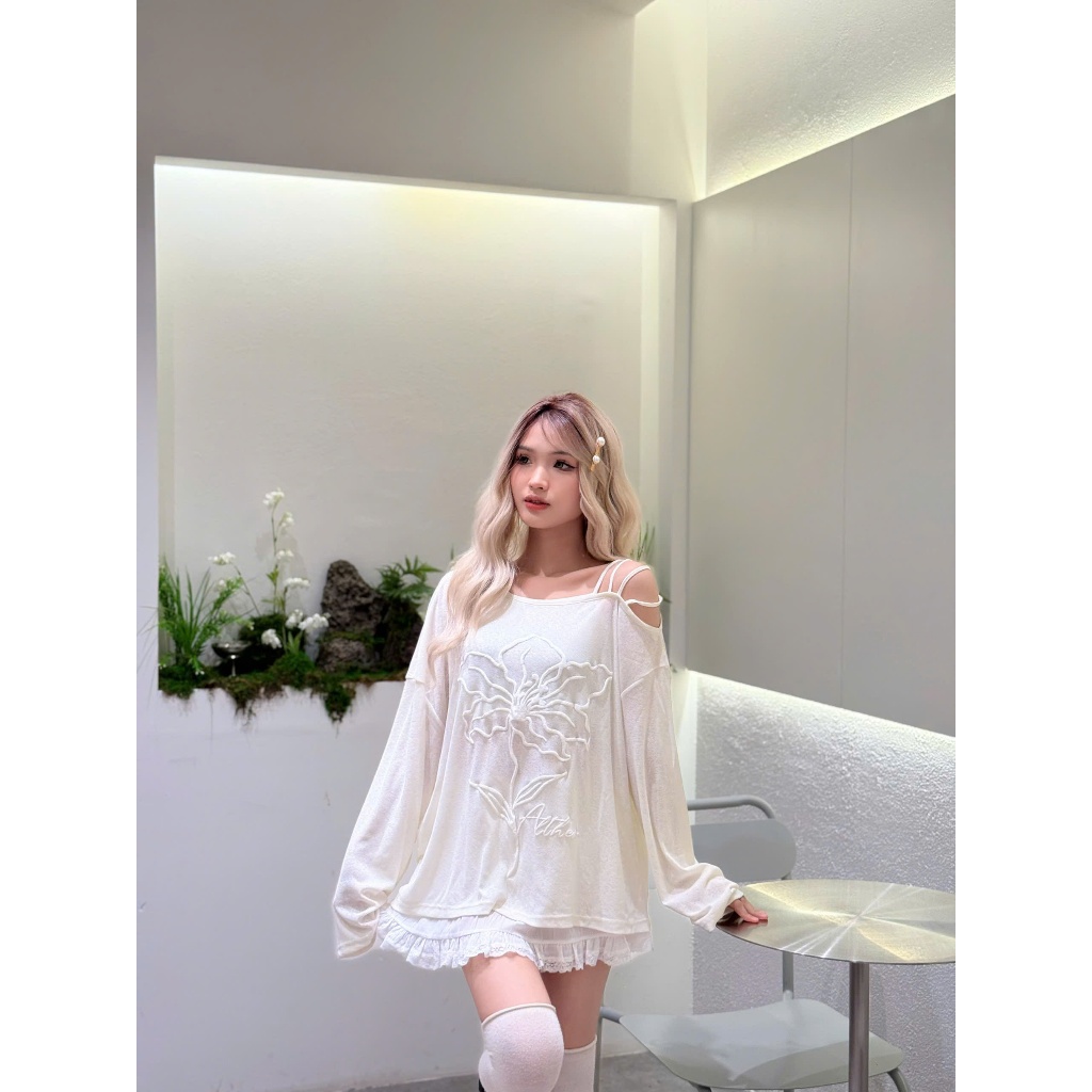 Áo thun nữ dài tay dáng rộng trễ vai hình in hoa dễ thương - AT03 | BigBuy360 - bigbuy360.vn