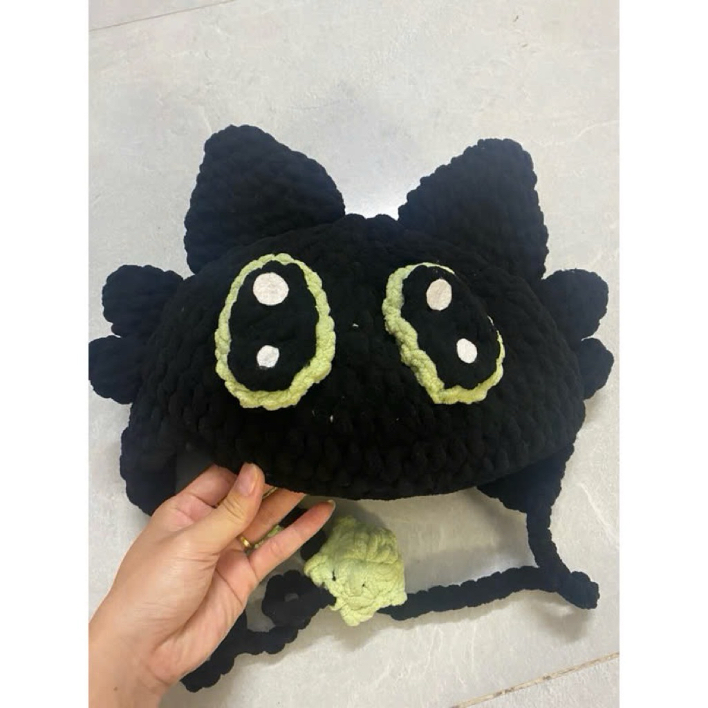 Mũ rồng răng sún bằng len