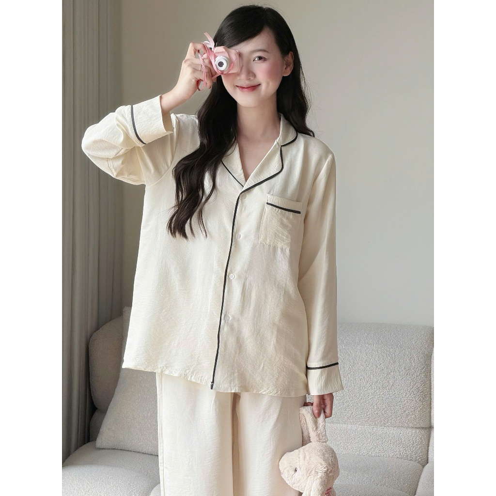 MB-SET-015 Maybee.Homedress Bộ Ngủ Dài Tay Trơn Viền Né, Dáng Rộng – Vải Đũi Mềm Mịn, Thoải Mái | BigBuy360 - bigbuy360.vn