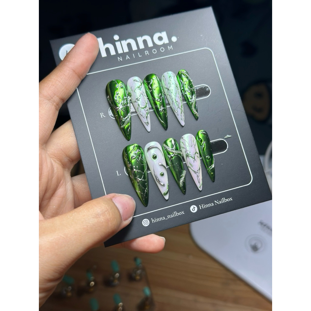 H40 - Young green of teen - Tráng gương