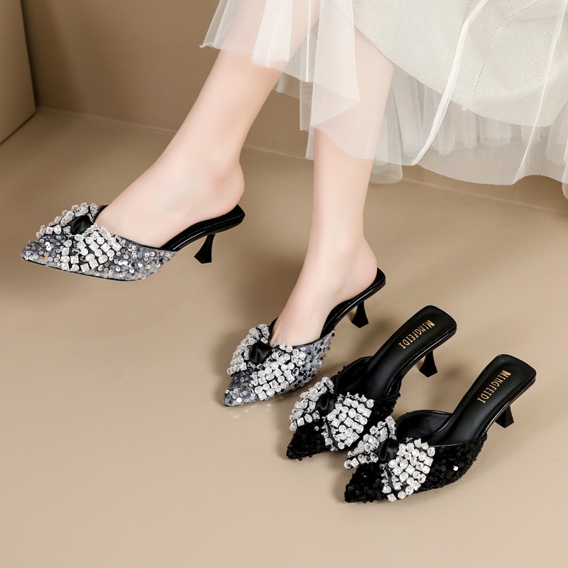 Giày Sục hở gót Big Size _ HÀNG CÓ SẴN ( Size 40➡️43)