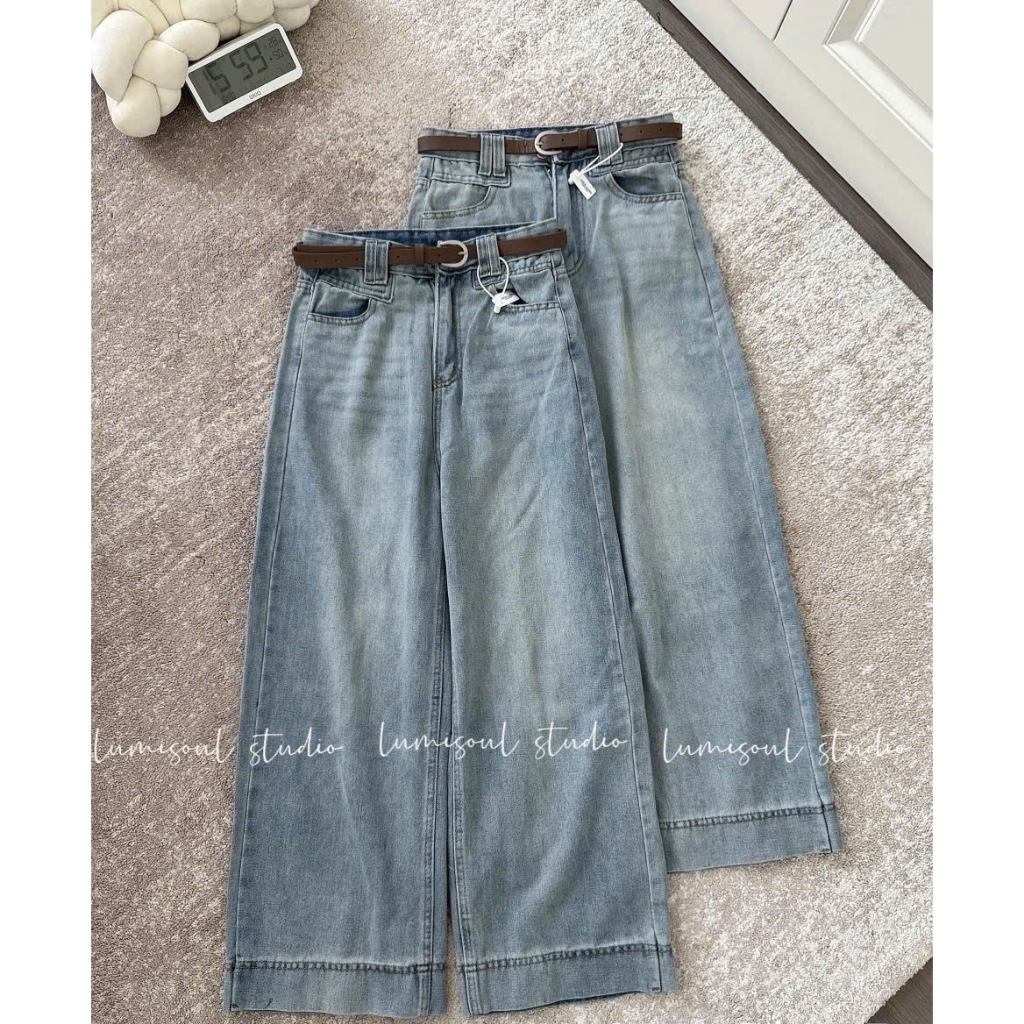 L98-Quần jean ống suông xanh nhạt kèm dây nịt – Basic Wide Denim Pants