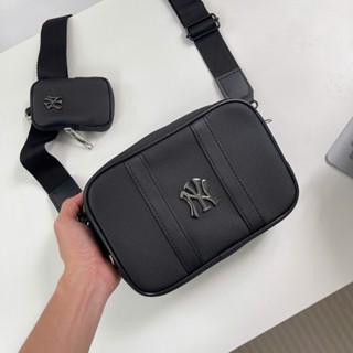  Túi da đeo chéo dáng hộp nam nữ cao cấp DA SIMILI màu đen nhiều ngăn chống thấm nước giữ form tốt size 21x14x7cm 