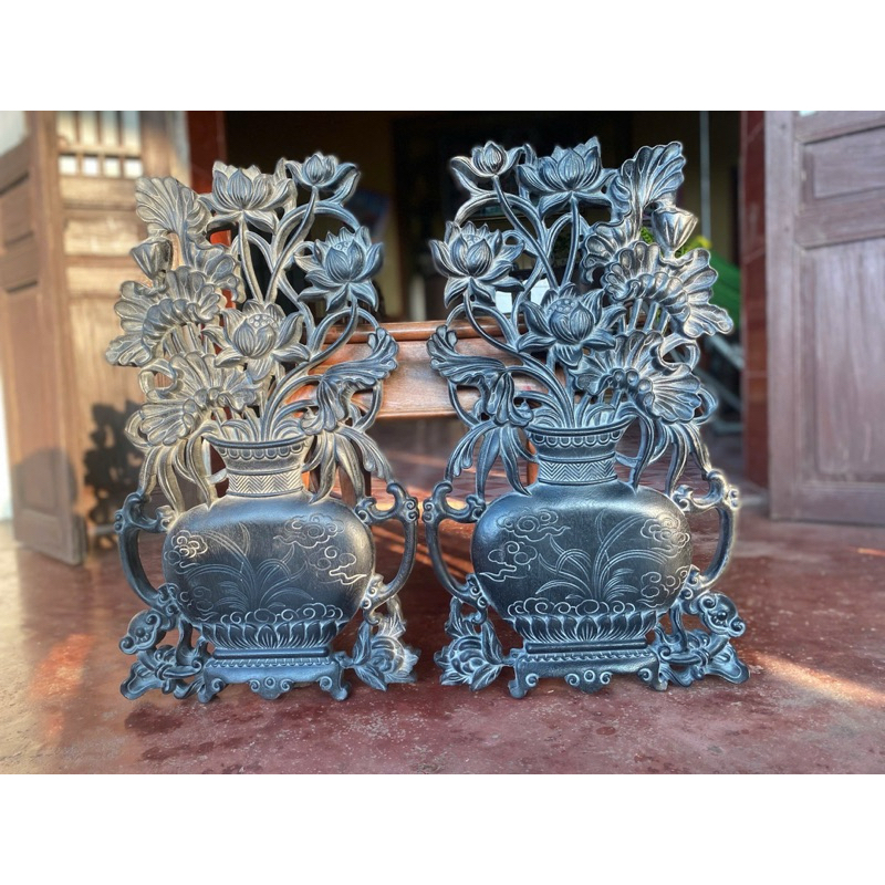 Cặp Tranh Bình Sen Gỗ Lim kích thước 60x35x3cm