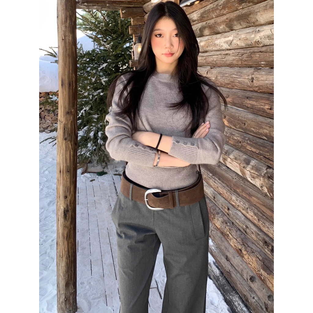 [DEAL MỞ BÁN] Áo len dệt kim phối cúc fom ôm ngang eo, áo len mùa đông cho nữ Phong cách hiện đại T36 | BigBuy360 - bigbuy360.vn