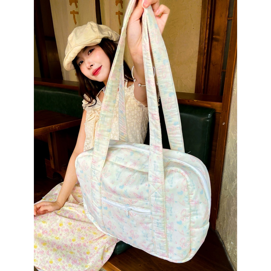 [Freeship] Túi Tote Azalea Khoá Kéo Tặng Scrunchies Đựng Vừa Laptop | Thyme